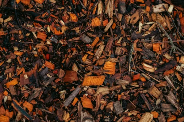 Premium hardwood mulch